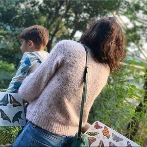 Meet your Posher, Taye